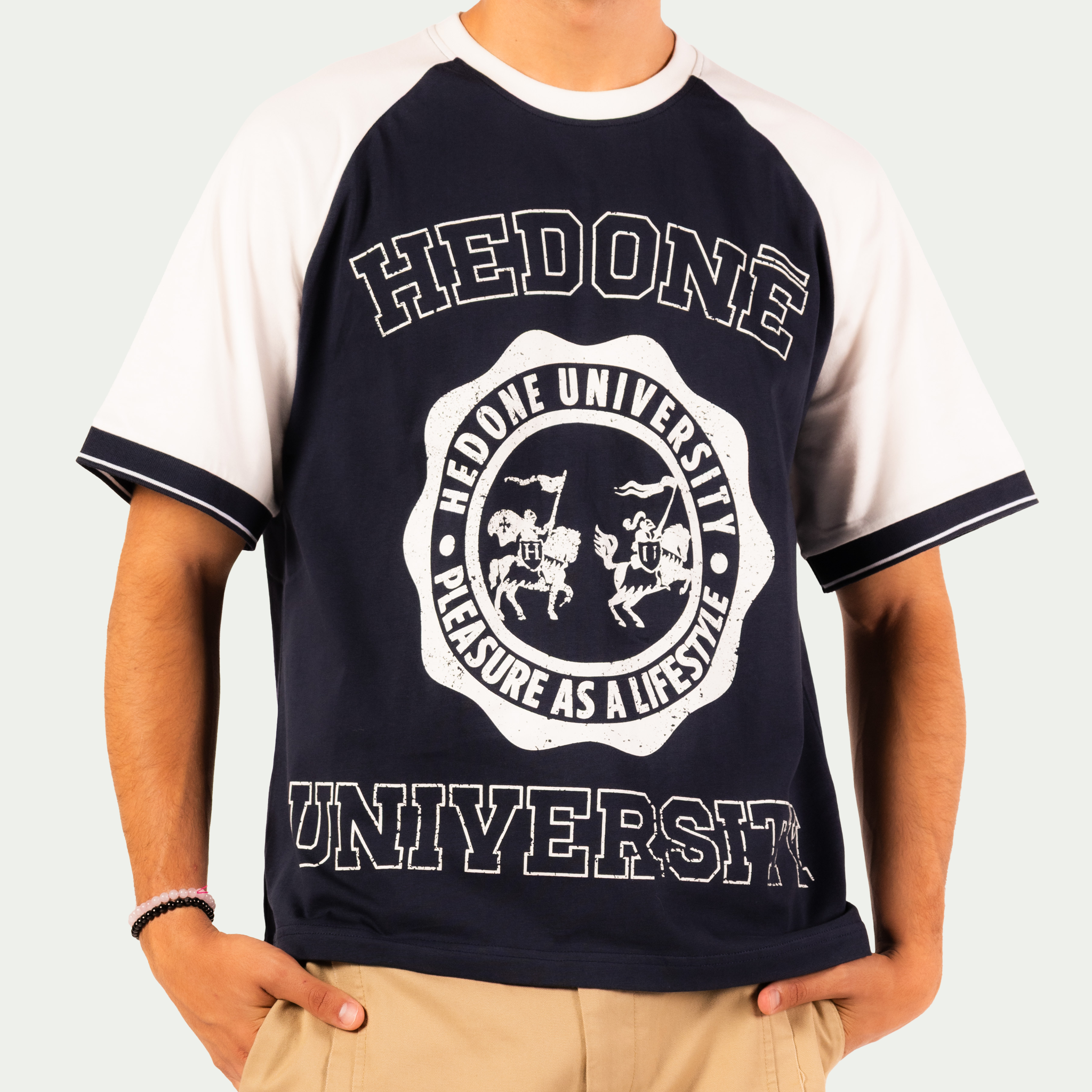 UNIVERSITY T-SHIRT